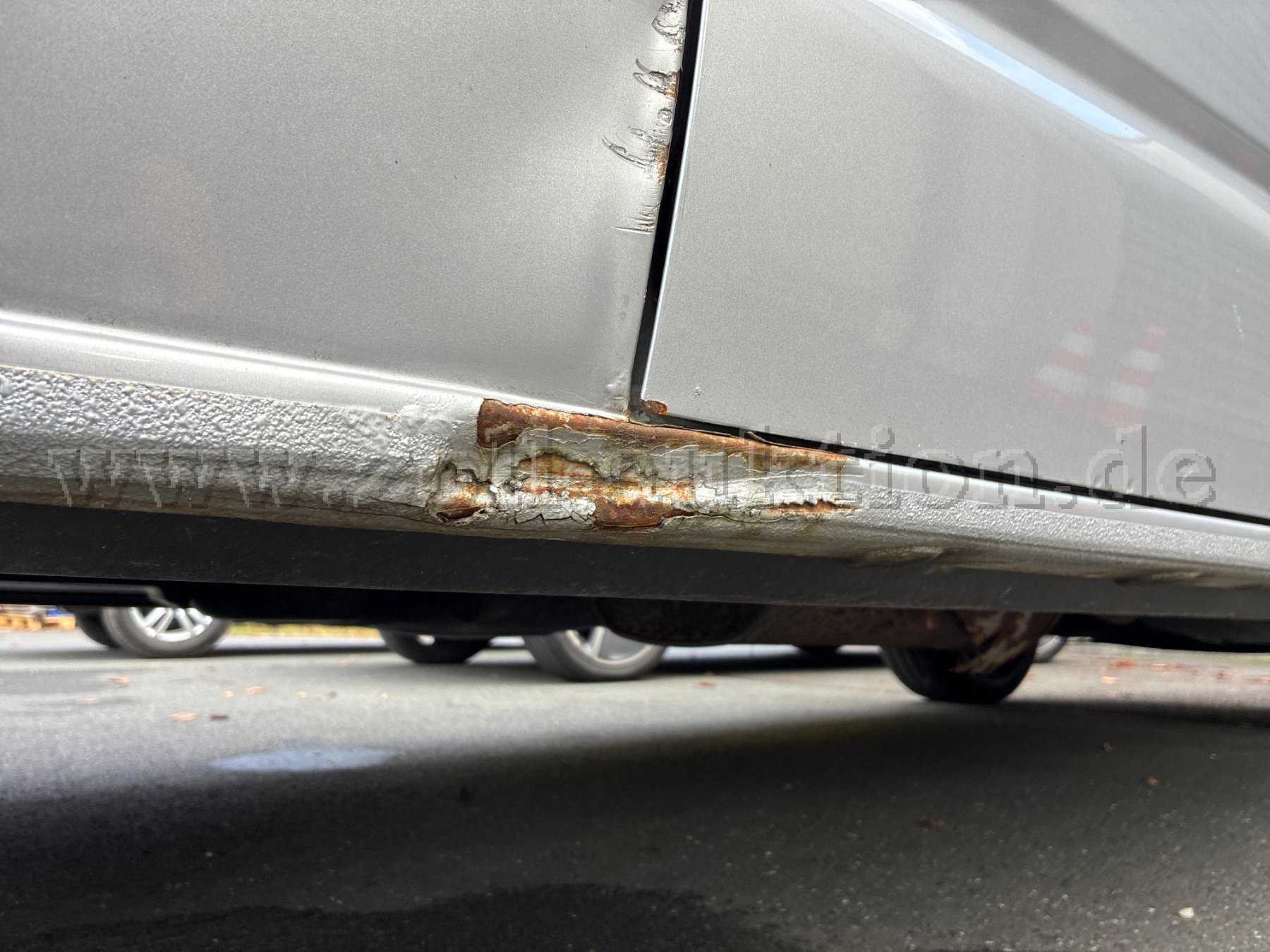 Schwellerschaden rechts