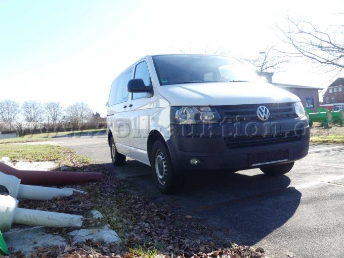 BW1-105 Frontansicht rechts