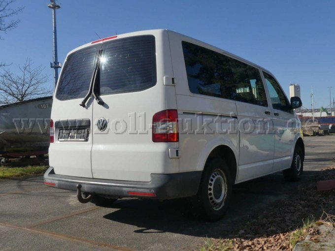 BW1-105 Heckansicht rechts