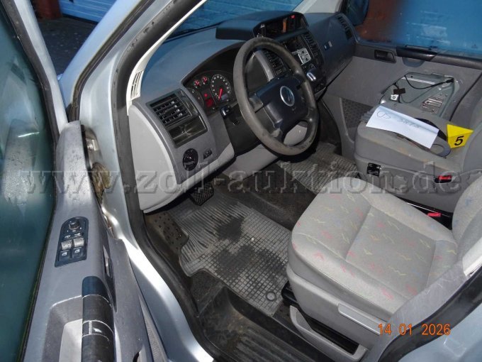 Innenraum Fahrerseite