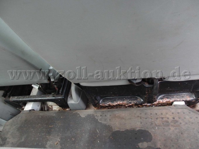 Rost Sitzkonsolen Vordere Sitze