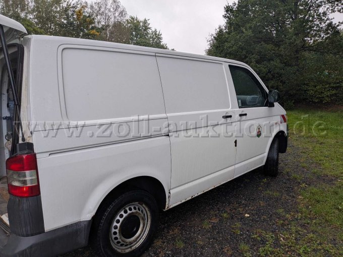 1 Volkswagen T5 Transporter Allrad TDI, Standheizung – foto 5 – kavel bij Zoll-Auktion, Großalmerode