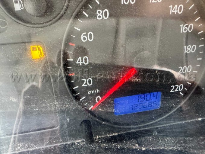 Kilometerstand 
Anzeige