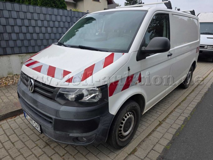 1 Volkswagen T5 Transporter Kasten 2.0 TDI 4Motion – foto 7 – kavel bij Zoll-Auktion, Ingersleben