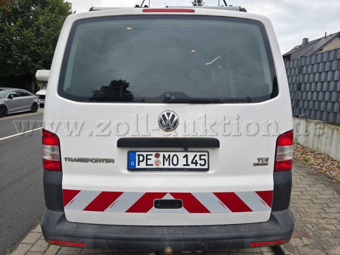 1 Volkswagen T5 Transporter Kasten 2.0 TDI 4Motion – foto 4 – kavel bij Zoll-Auktion, Ingersleben