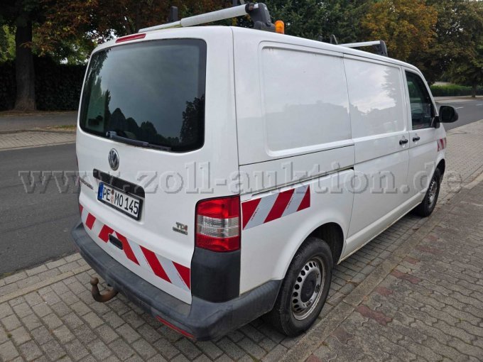 1 Volkswagen T5 Transporter Kasten 2.0 TDI 4Motion – foto 3 – kavel bij Zoll-Auktion, Ingersleben