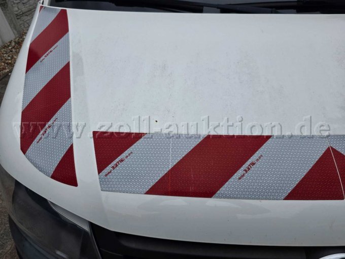 1 Volkswagen T5 Transporter Kasten 2.0 TDI 4Motion – foto 14 – kavel bij Zoll-Auktion, Ingersleben