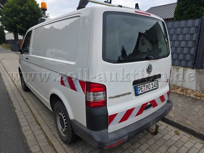 1 Volkswagen T5 Transporter Kasten 2.0 TDI 4Motion – foto 5 – kavel bij Zoll-Auktion, Ingersleben