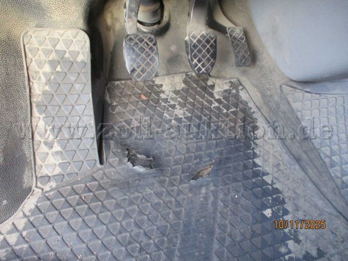 Verschleiß und Gebrauchssüuren im Fußraum