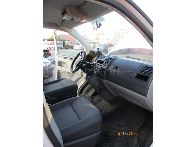 Innenraum mit Gebrauchsspuren