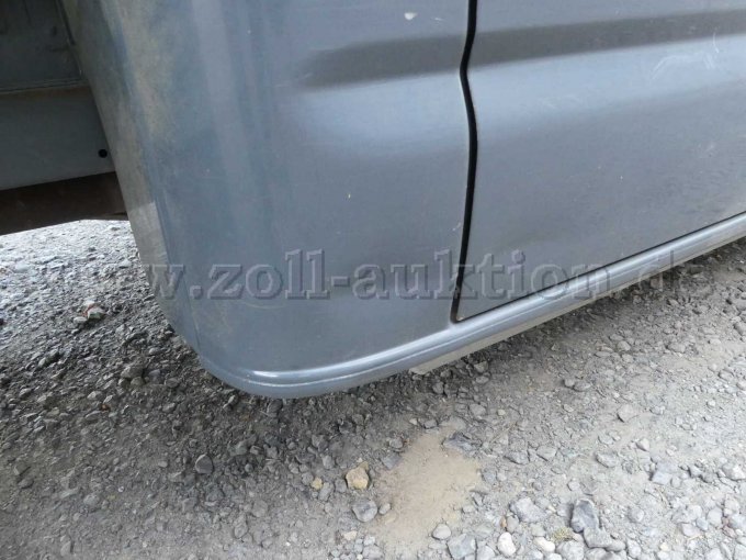 Beschäddigung C-Säule