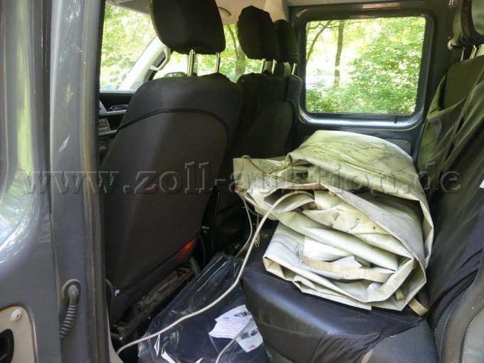 1 Volkswagen T6 2.0 TDI 4Motion Pritsche lang Doppelkabine*AHK*Diff.Sperre – foto 7 – kavel bij Zoll-Auktion, Mölln