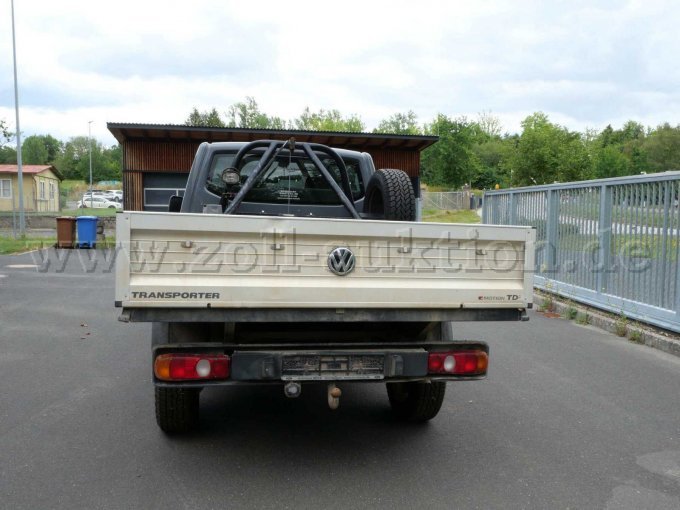 1 Volkswagen T6 2.0 TDI 4Motion met lange laadbak en dubbele cabine *trekhaak – foto 2 – kavel bij Zoll-Auktion, Hammelburg