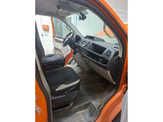 1 Volkswagen T6 Transporter met laadbak (SF) (05.2015–2019) – foto 10 – kavel bij Zoll-Auktion, Pforzheim