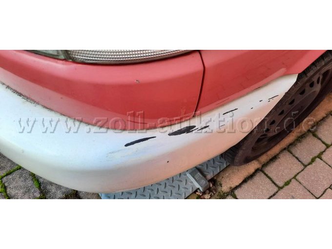 Stoßstange vorne links