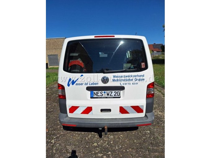 1 Volkswagen T 5-busje met dieselmotor – foto 4 – kavel bij Zoll-Auktion, Oberstreu