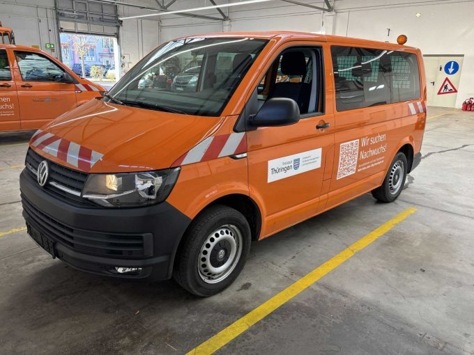 Frontansicht seitlich Frontansicht seitlich