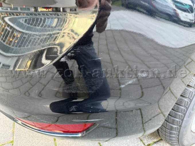 Kratzer Stoßfänger hinten