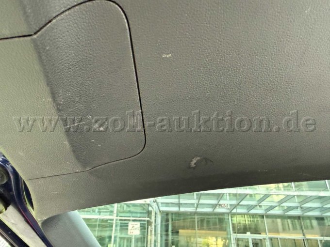 Beschädigung Innnenverkleidung