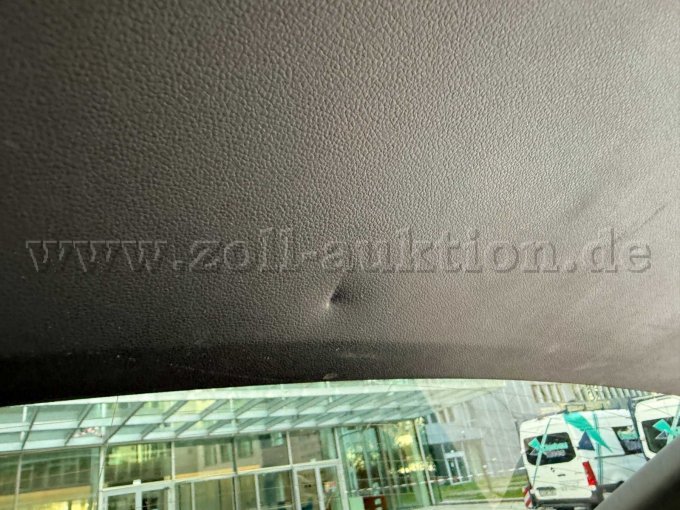 Beschädigung Dachhimmel