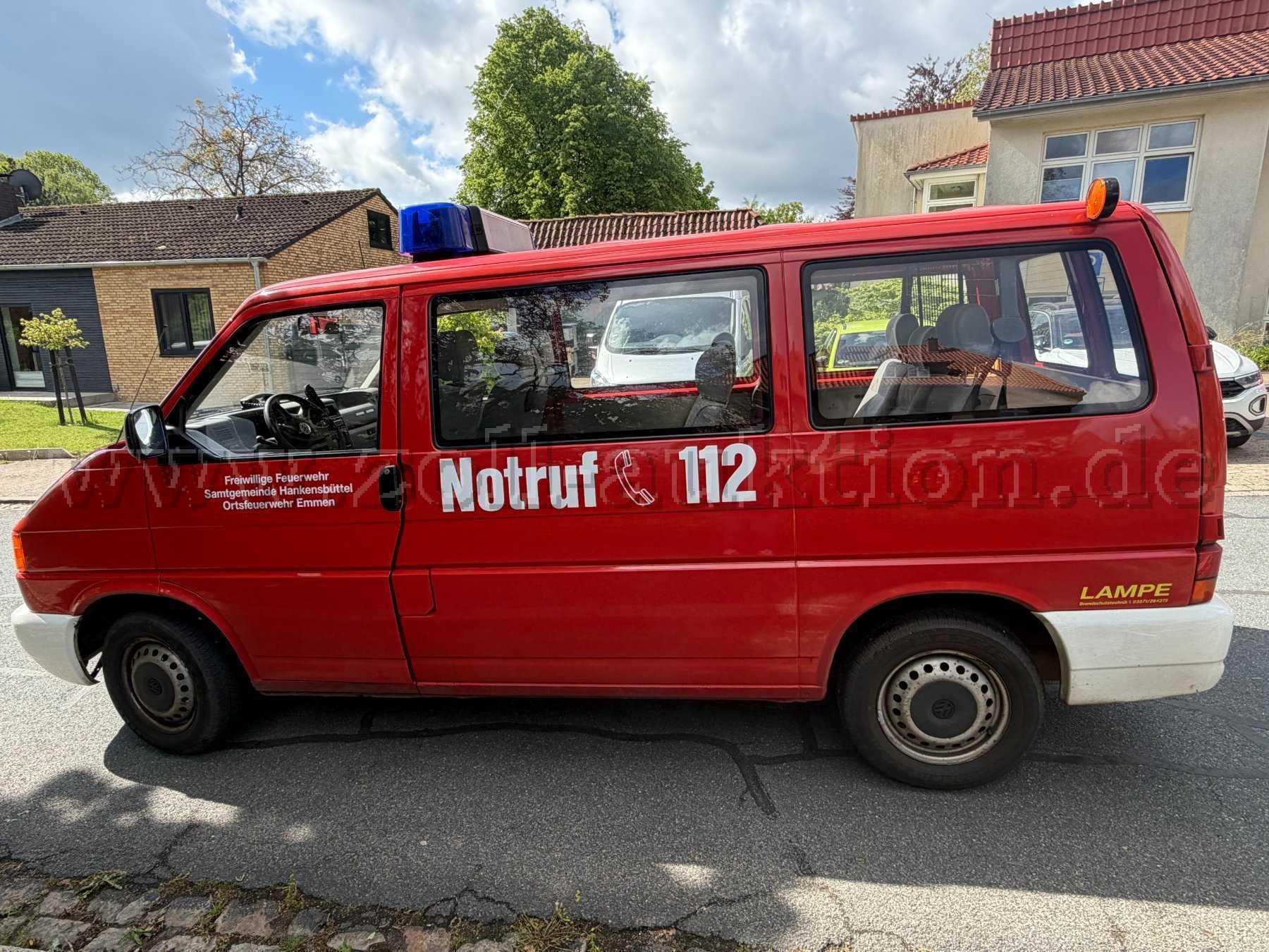 Hinten