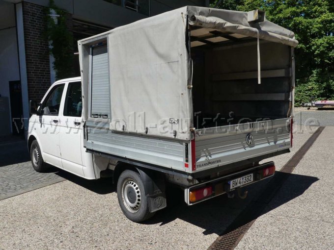 1 Volkswagen Transporter 2.0 TDI met lange laadbak, DoKa – foto 2 – kavel bij Zoll-Auktion, Münster