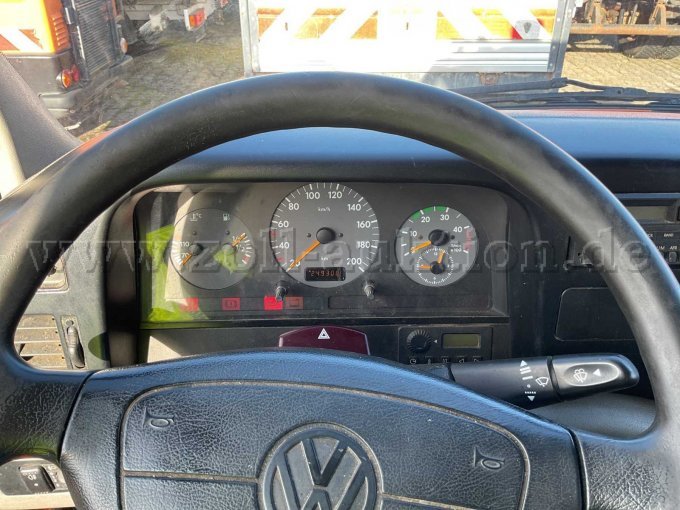 1 Volkswagen Transporter (2D) LT 35 Pritsche mit Spriegel und Plane – foto 8 – kavel bij Zoll-Auktion, Detmold
