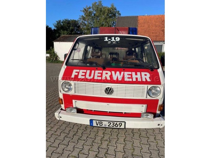 Vorne zentral