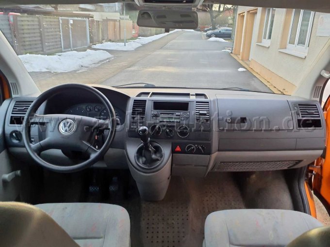 1 Volkswagen Transporter 7HC TDI – foto 12 – kavel bij Zoll-Auktion, Herzberg