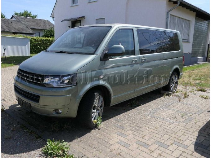 1 Volkswagen Transporter Caravelle Lang DSG 4MOTION Comfortline – kavel bij Zoll-Auktion, Bad Oeynhausen