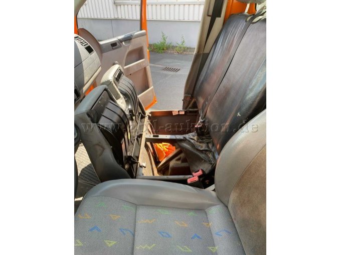 1 Volkswagen Transporter Offener Kasten Pritschenfahrzeug – foto 12 – kavel bij Zoll-Auktion, Zierenberg