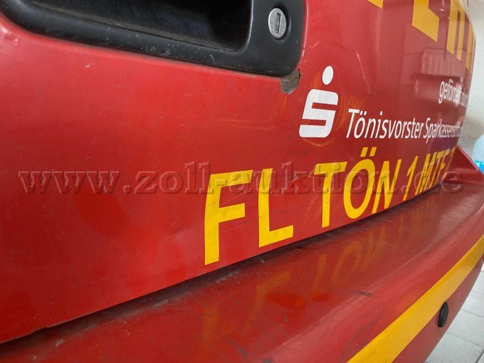 Lackschaden und Delle Kofferraumgriff 2