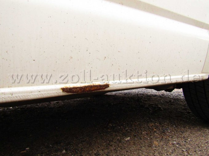 1 Volkswagen Transporter T5 1,9l 75kw – foto 8 – kavel bij Zoll-Auktion, Marl