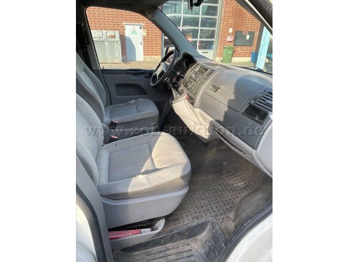 1 Volkswagen Transporter T5 bestelwagen 1,9 diesel – foto 7 – kavel bij Zoll-Auktion, Speyer