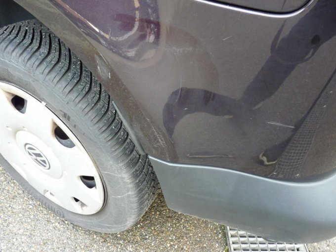 Beschädigung hinten links