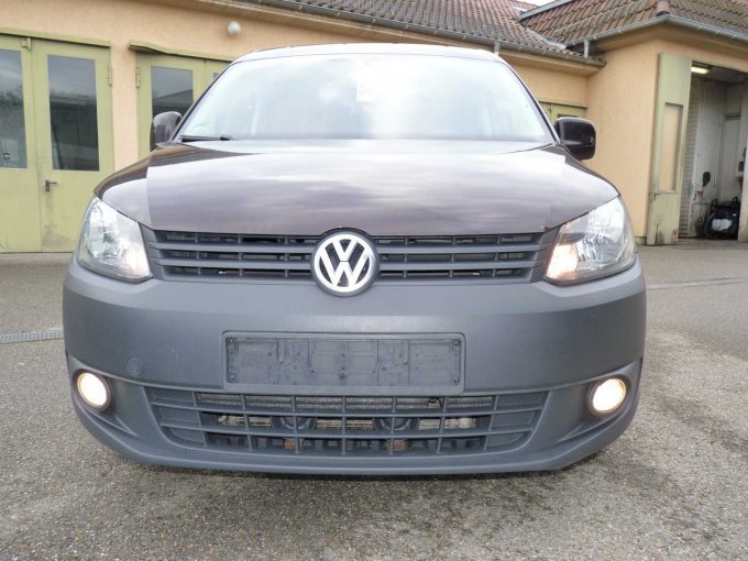 Ansicht von vorne mit Blitz