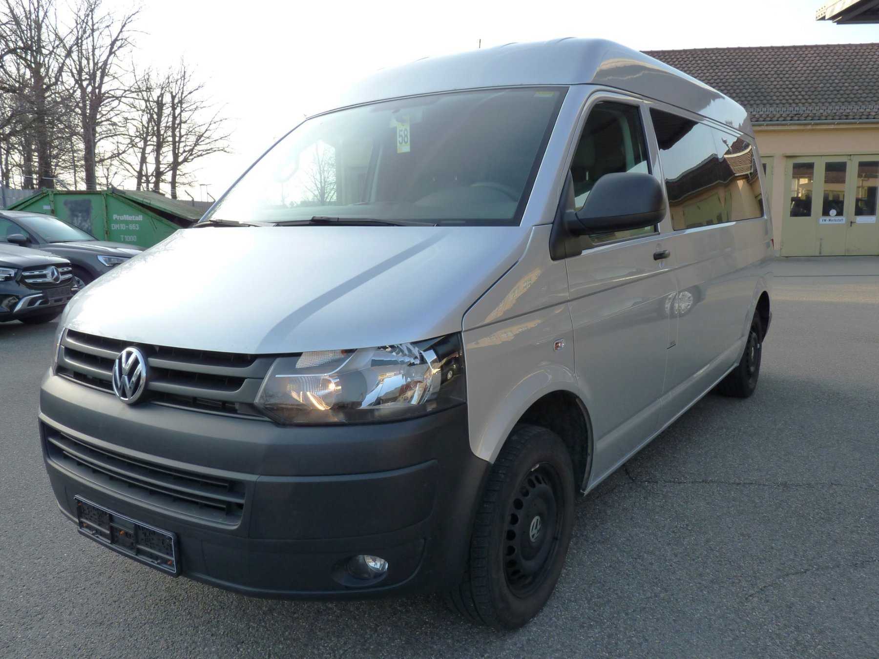 Ansicht von vorne links