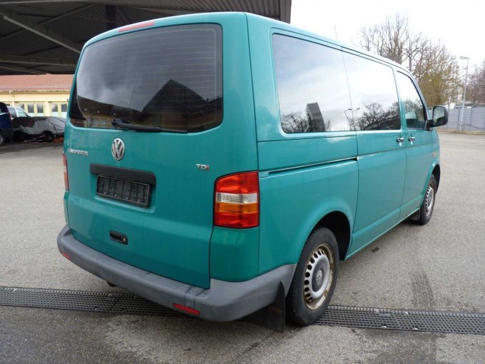 Ansicht von hinten schräg rechts