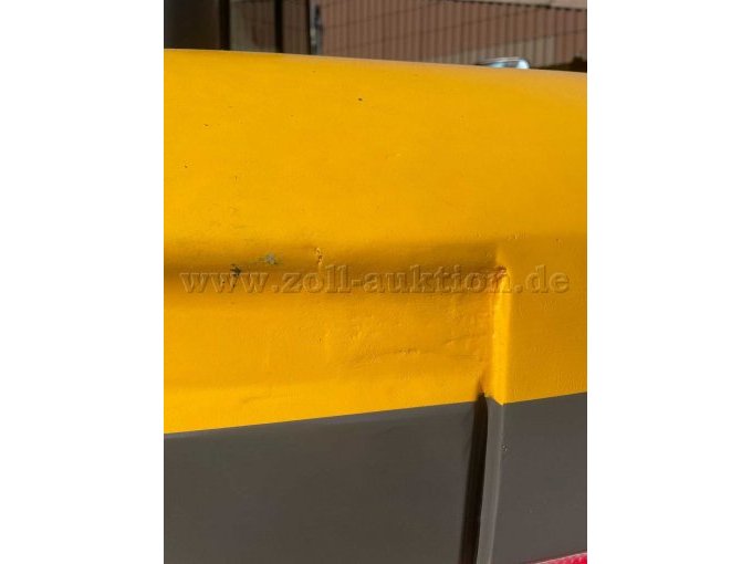 Volvo Bagger Schaden hinten