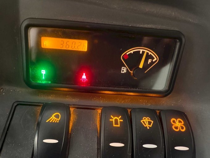 Cockkpit mit Betriebsstunden