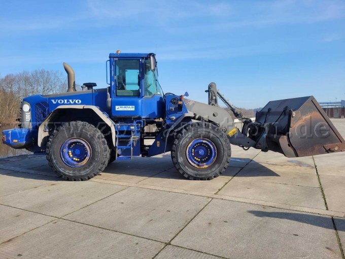 1 Volvo Radlader Typ L110E mit 7.473 Betriebsstunden – foto 6 – kavel bij Zoll-Auktion, Saterland