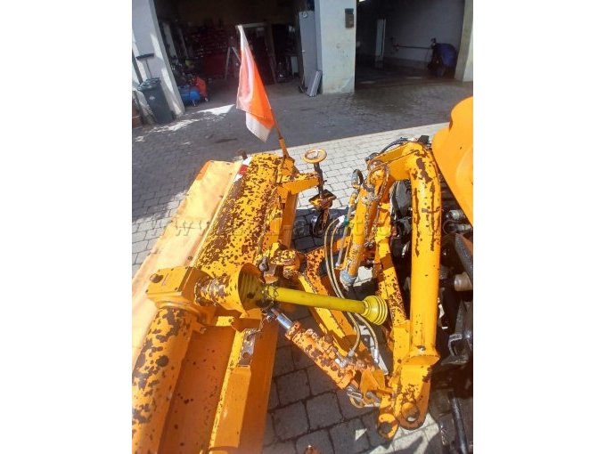 Seitenansicht links 2