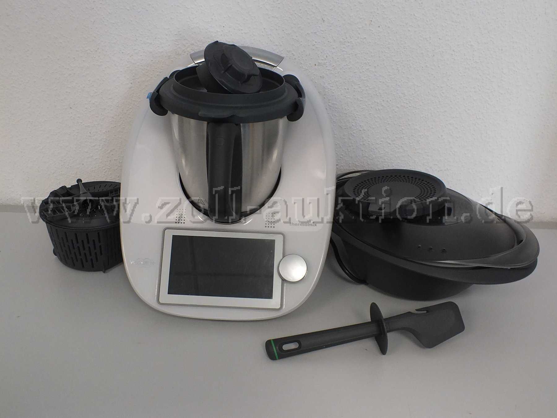 Gesamtansicht der Auktionsware Thermomix.