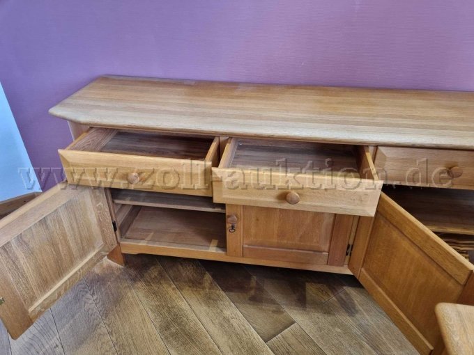 Sideboard vorne offen