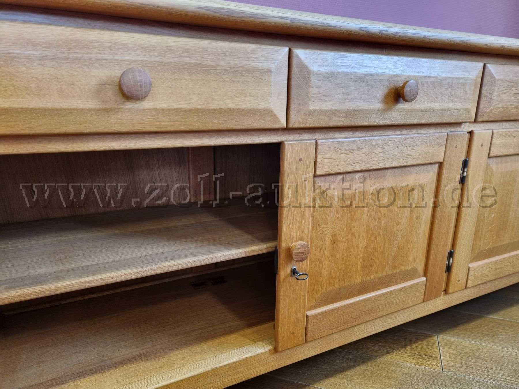 Sideboard innen