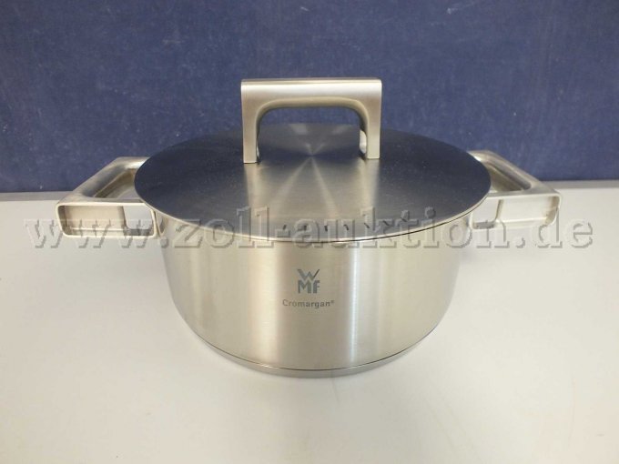 vordere Gesamtansicht des   WMF Ultimate Cool Kochtopf mit Deckel