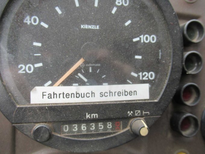 Tachometer