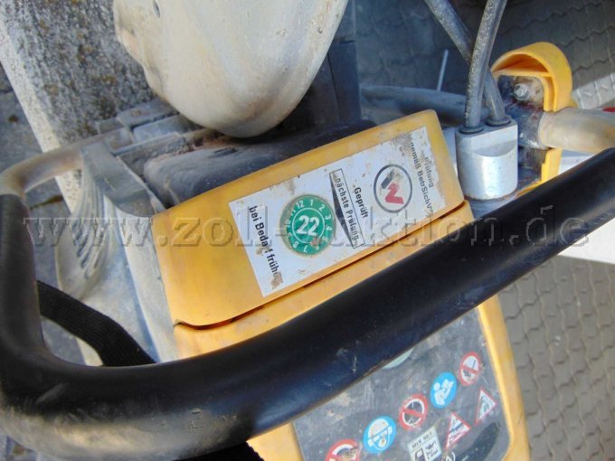 Wacker Neuson Benzintrennschneider BTS635s Aufkleber BetrSichV (abgelaufen 03/2022)