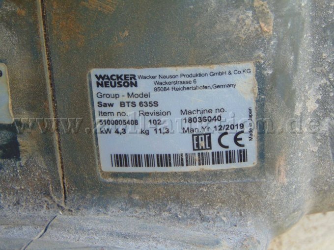Wacker Neuson Benzintrennschneider Aufkleber mit Herstellerdaten