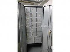 Stahlschrank, Fächer